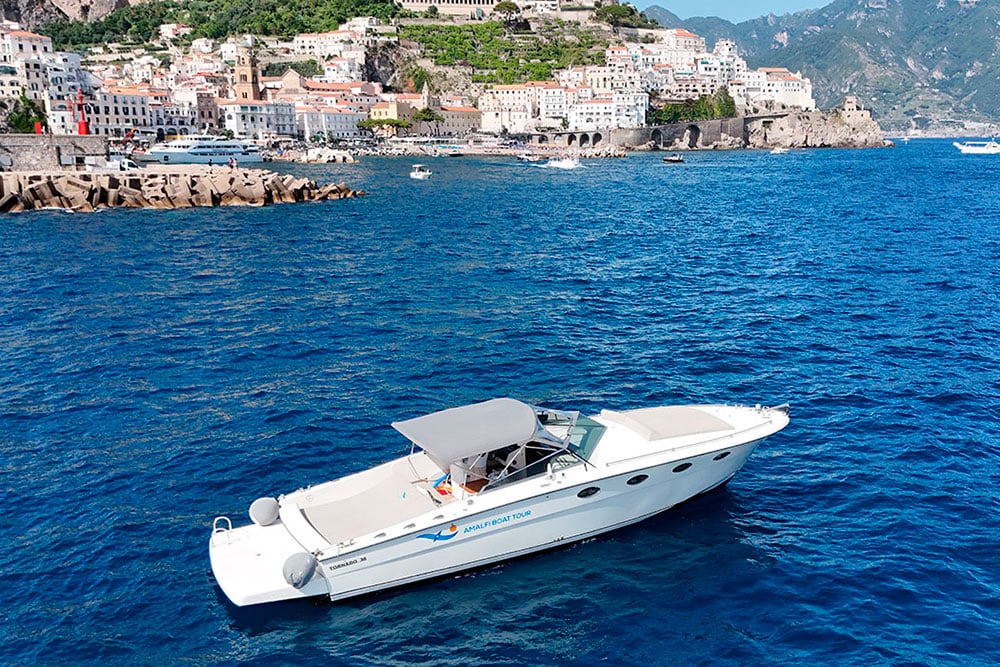 Tornado 38 - Minori Yacht Rental